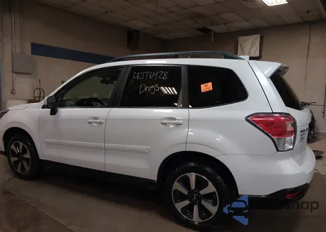 2017 Subaru Forester 2.5I Premium from USA, damaged, VIN JF2SJAEC4HH542876